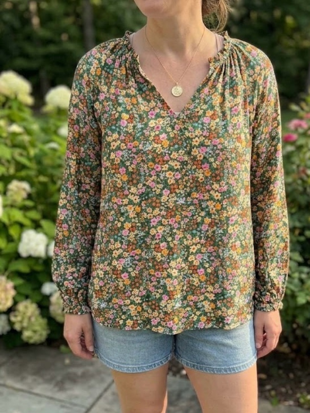 Old Navy Floral Print Long Sleeve Blouse Peasant Boho Cottagecore Breezy 70s